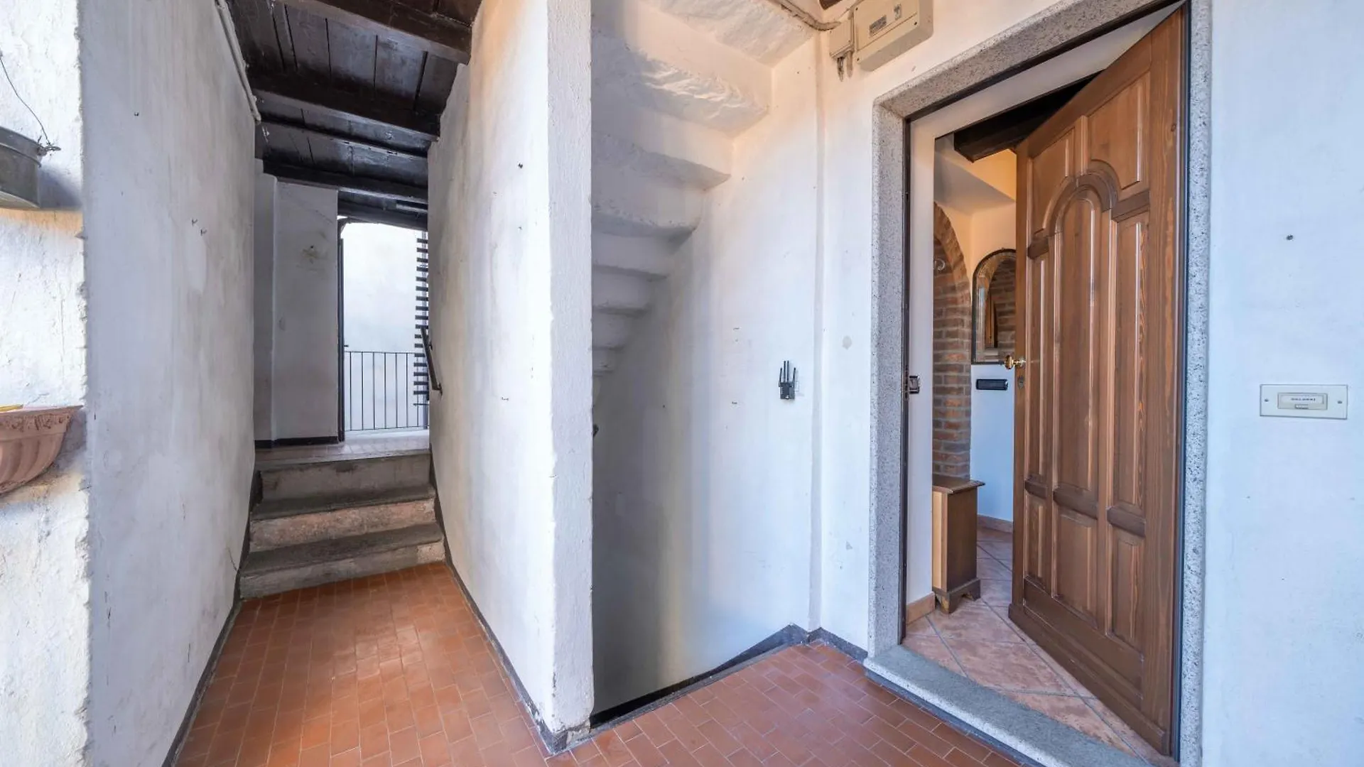 Cozy Lake Escape Germignaga Italy