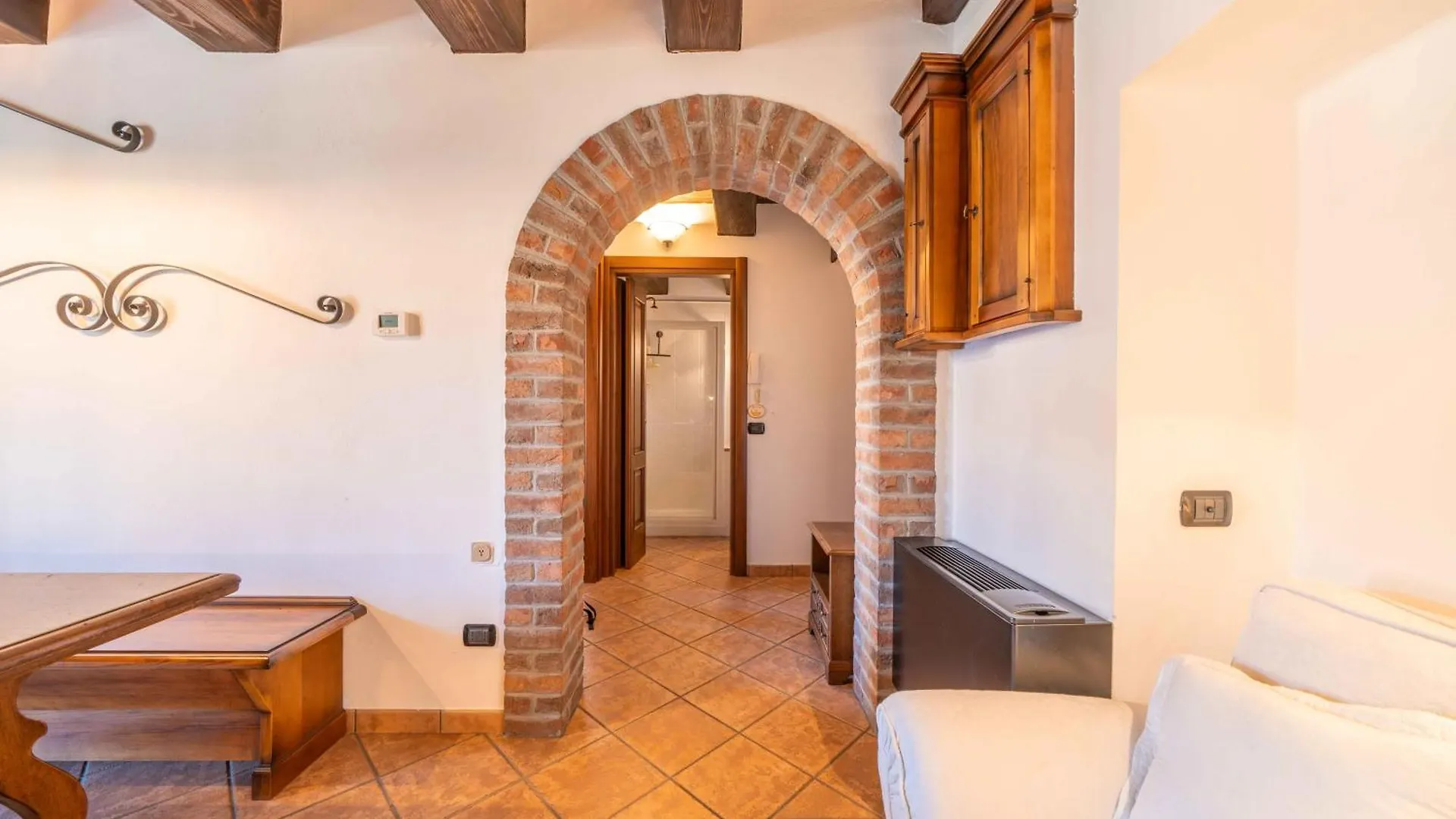 Cozy Lake Escape Germignaga Italy
