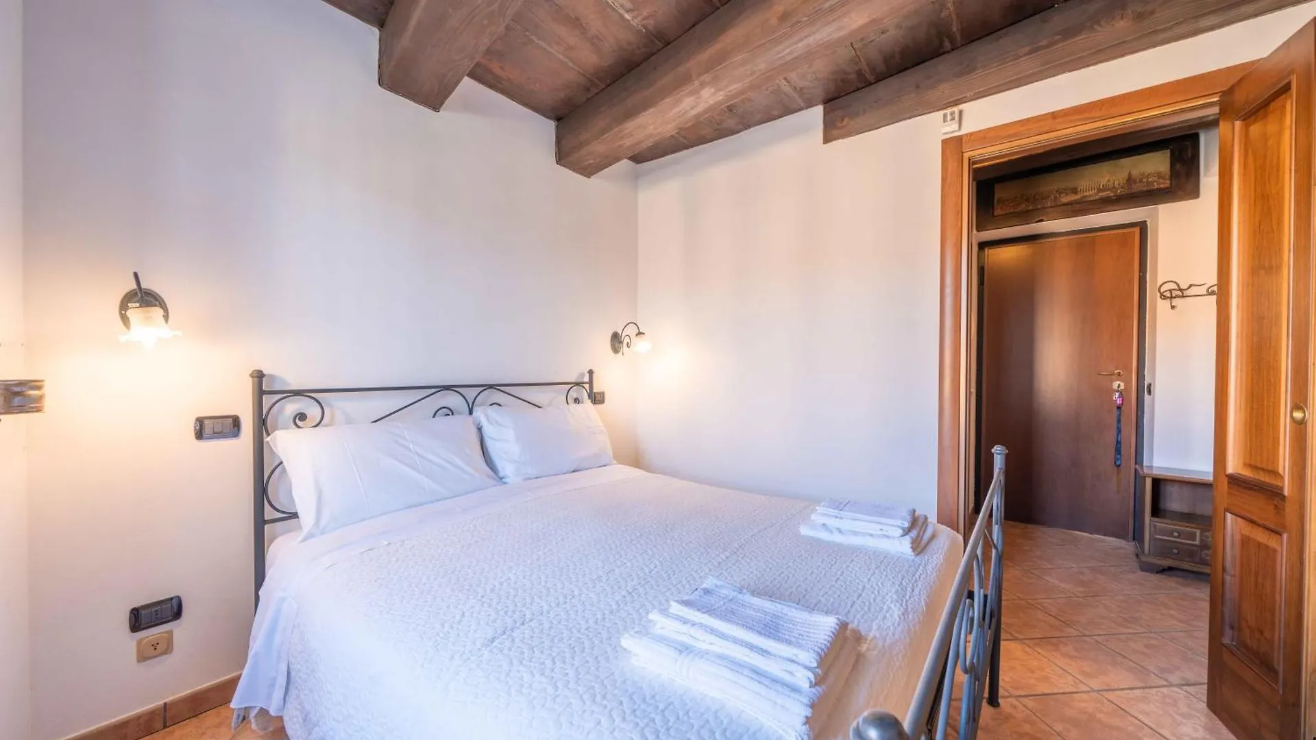 Apartment Cozy Lake Escape Germignaga